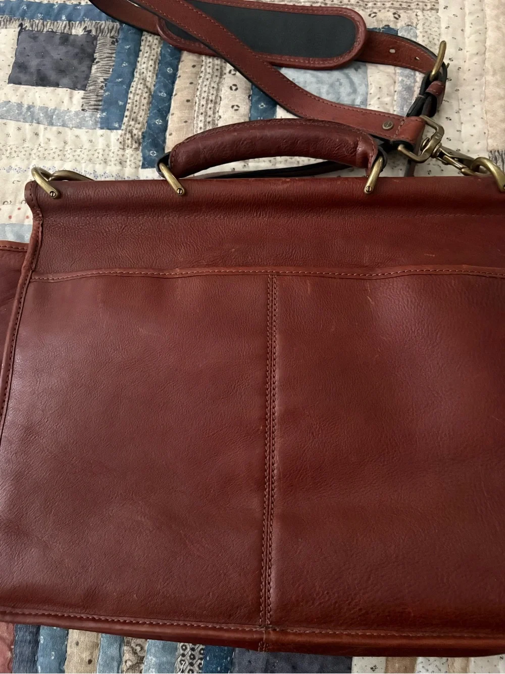 Timberland Chestnut Brown Leather Laptop Messenger Bag